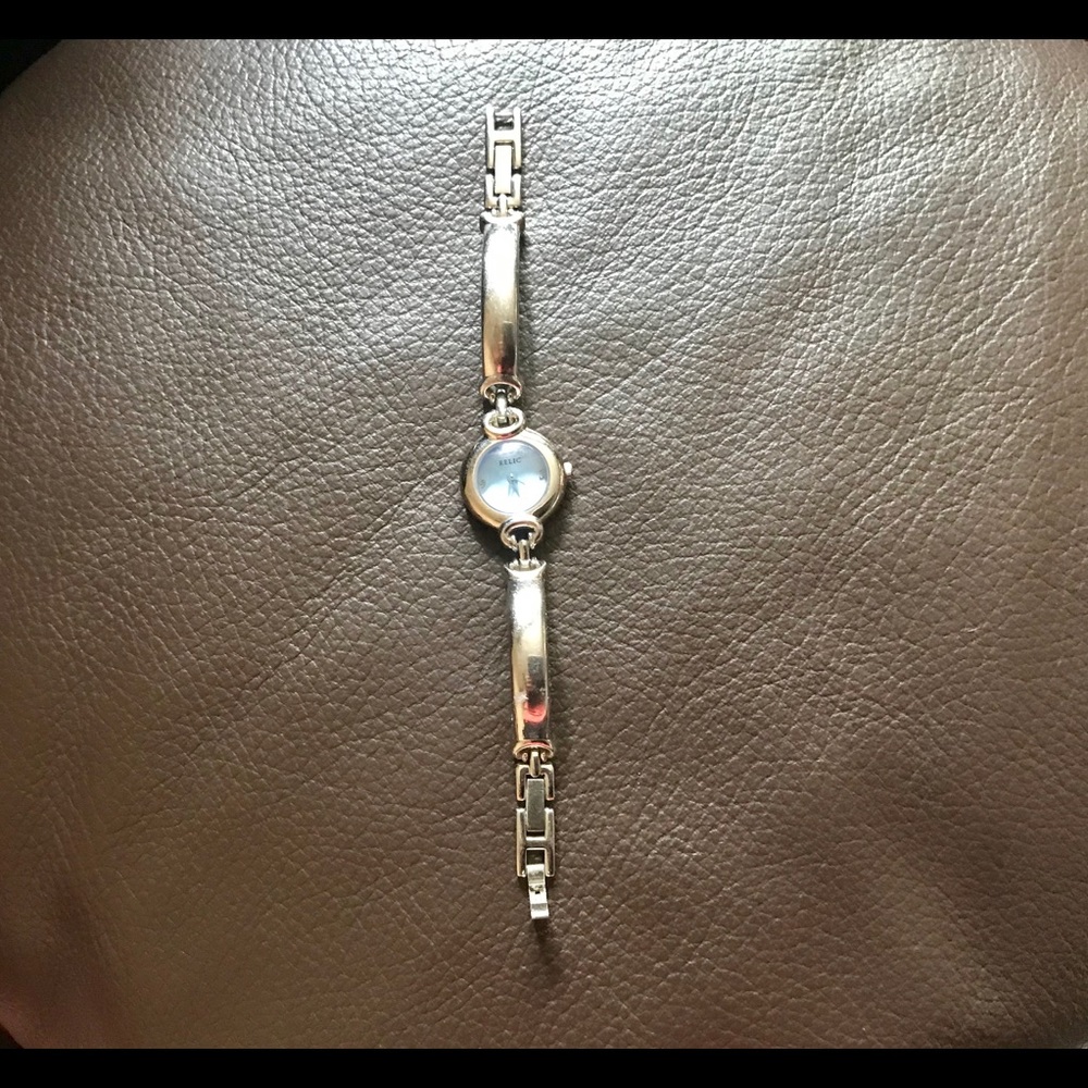 Relic Watch by FOSSIL - Picture 4 of 5